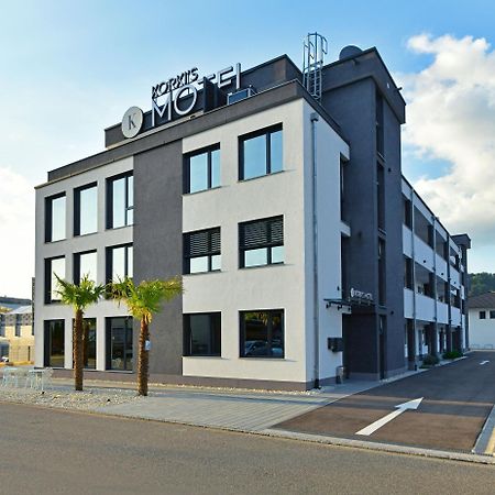 Korki'S Motel 肖普海姆 外观 照片